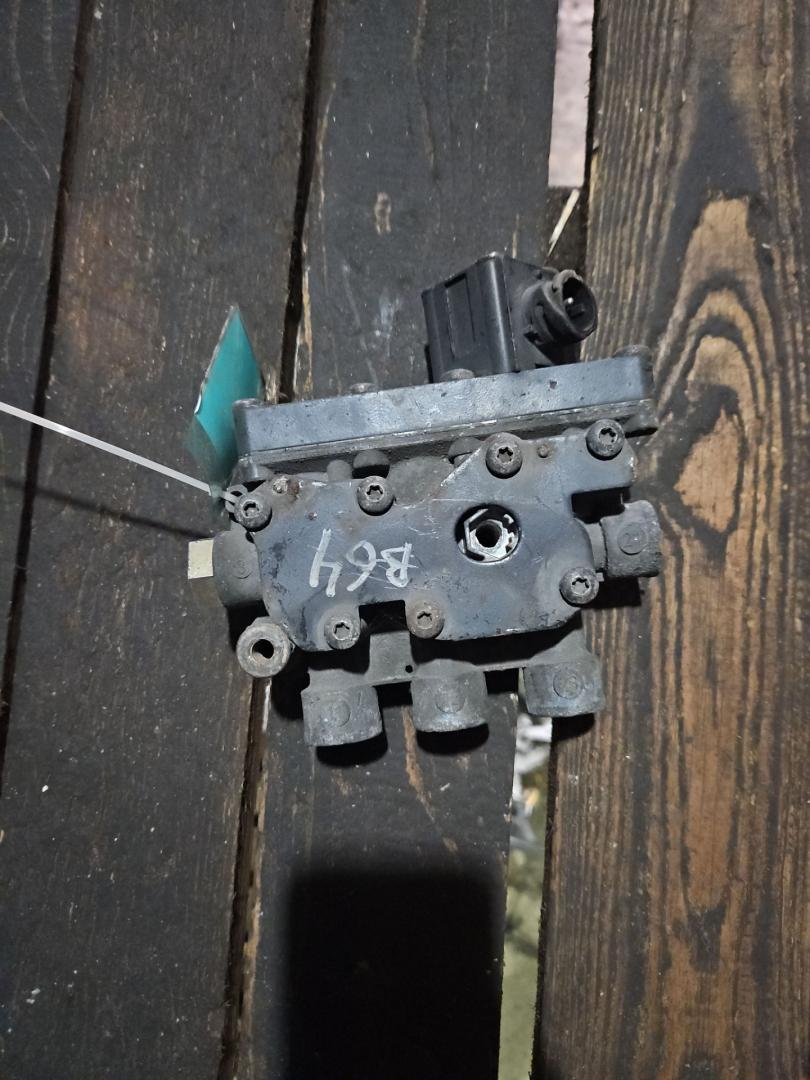 кран уровня подвески Mercedes-Benz Actros 2 поколение (MP2) 2007, 4728800210, 0003278425, A0003278425 - фото №1