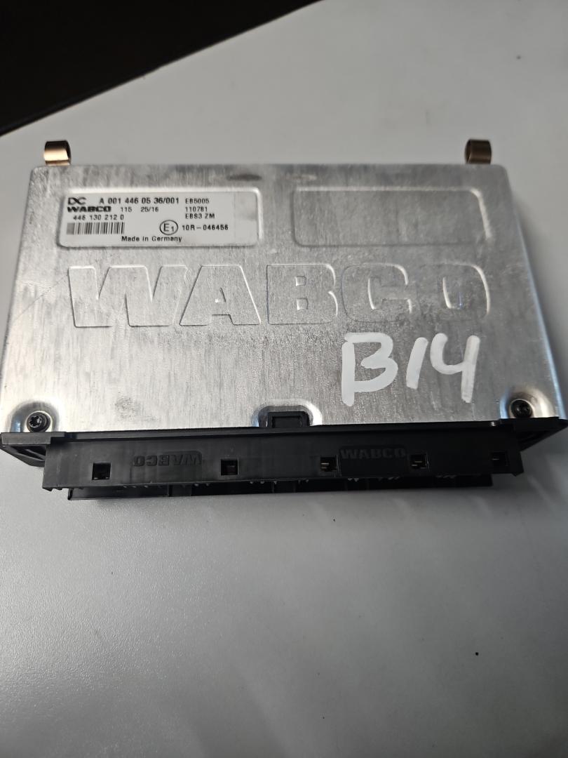 блок управления EBS Mercedes-Benz Actros 4 поколение (MP4) 2016, om471.926, дизель, робот, белый, правый руль, A0014461036, A0014460536, 4461302120, A0004469936, A0004469836, A0004469036 - фото №1