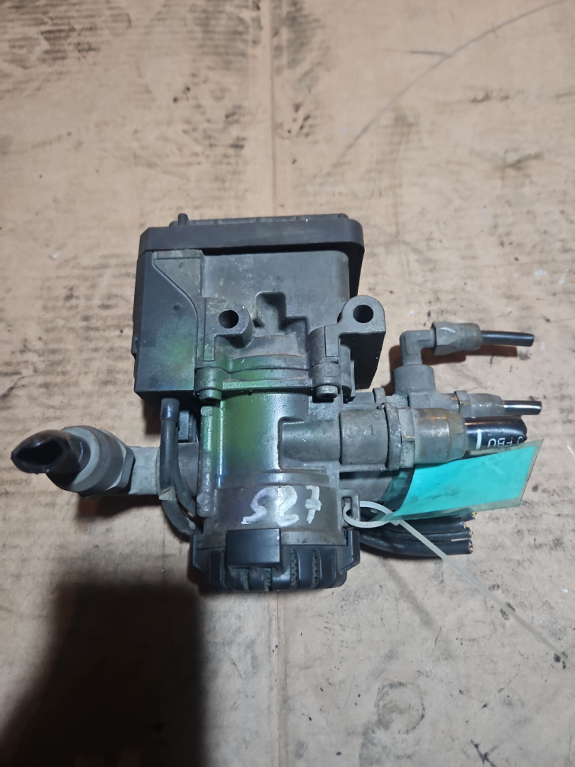 кран модулятор EBS Scania R 3 поколение 2012, K000085, 1773676, K021202, 1879275, 1857012, 1442935, 1754939, 021202N50 - фото №1