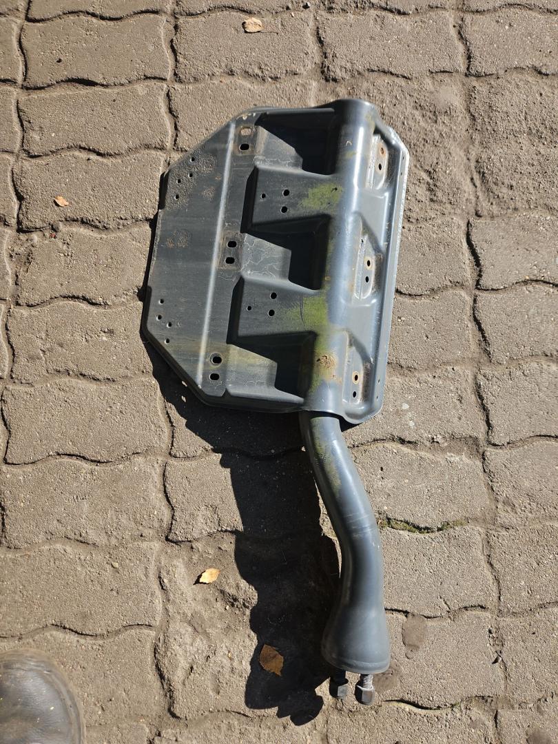 крепление ( кронштейн ) крыла Scania R 3 поколение 2006, 11.7 л., HPi, DC 12.14, дизель, МКПП, серый, правый руль, 1725661 - фото №1