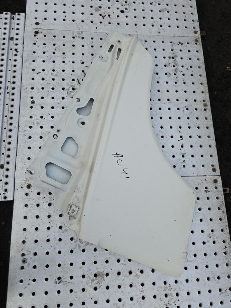 накладка двери (крышки) багажника Volvo FH 3 поколение 2014, 12.8 л., D13C500, дизель, АКПП, белый, правый руль, 82107271, 21642377 - фото №1