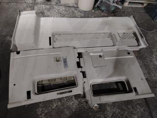 обшивка салона MAN TGX 1 поколение 2017, 12.4 л., D 2676 LF 51, дизель, АКПП, белый, правый руль, 81629300153, 81629300151, 81629300154, 81629300152, 81625716058, 81625716092, 81625716093, 81627706027, 81629300348