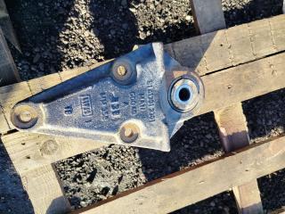 кронштейн рессоры MAN TGX 1 поколение 2017, 12.4 л., D 2676 LF 51, дизель, АКПП, белый, правый руль, 81413016158, 81413016104, 81413016126, 81413013301, 81413016156