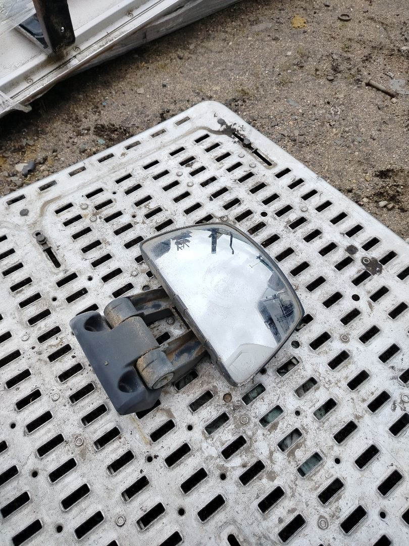 зеркало бордюрное Volvo FH 3 поколение 2013, 12.8 л., D13C500, дизель, АКПП, серый, правый руль, 21578244, 201001001 - фото №1