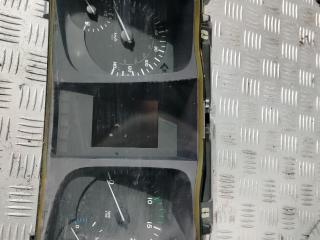 щиток приборов (приборная панель) Mercedes-Benz Actros 4 поколение (MP4) 2014, 12.8 л., OM 471.900, дизель, белый, правый руль, A0084468921