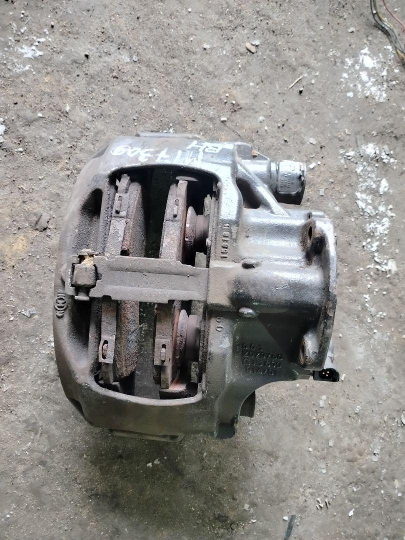 суппорт задний правый MAN TGX 1 поколение 2018, 12.4 л., D 2676 LF 52, дизель, АКПП, белый, правый руль, 81508046722, K124201, SN7086, 81508046652, 81508049652, 81508049669, 81508049677 - фото №1