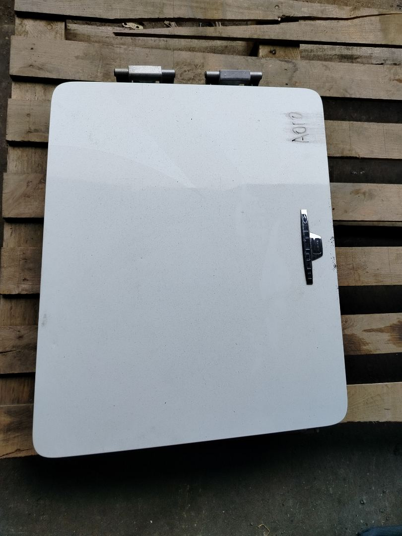 крышка инструментального ящика Mercedes-Benz Actros 4 поколение (MP4) 2014, 12.8 л., OM 471.900, дизель, белый, правый руль, A9607541378 - фото №1