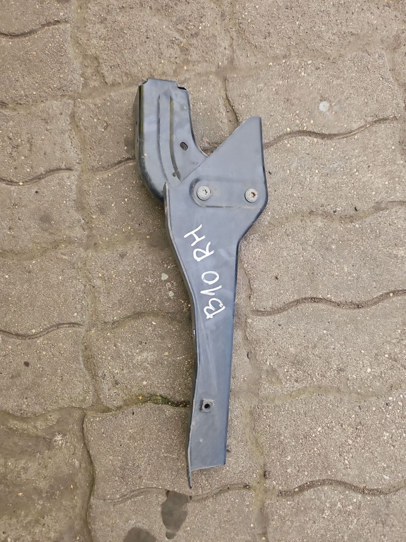 подножка Mercedes-Benz Actros 4 поколение (MP4) 2016, om471.926, дизель, АКПП, белый, правый руль, A9616602514, A9606601915 - фото №1