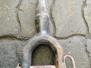 крюк буксировочный Volvo FH 3 поколение 2016, АКПП, белый, правый руль, 21313876, 21474598