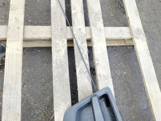 ручка наружная Scania R 4 поколение 2019, 12.7 л., DC 13.148, дизель, АКПП, белый, правый руль, 2559132, 2163583