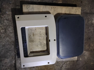 люк Mercedes-Benz Actros 4 поколение (MP4) 2015, 12.8 л., OM 471.900, дизель, белый, правый руль, A9608300442, A9438300142, A9608300142, A9607840056, A9607801909