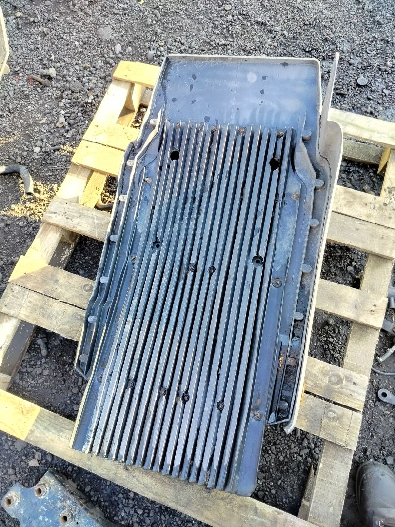 крыло MAN TGX 1 поколение 2018, 12.4 л., D 2676 LF 51, дизель, АКПП, белый, правый руль, 81612100462, 81664100183, 81612300266, 81664100322, 81664100308, 81664100204, 81664100312 - фото №1