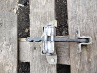 ограничитель открывания двери Scania R 3 поколение 2013, 12.7 л., DC 13.121, дизель, красный, грузовик, 1930649