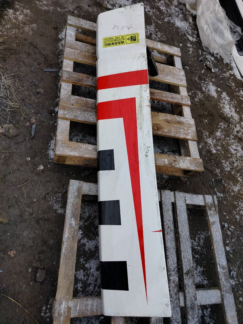 Спойлер кабины левый Mercedes-Benz Actros 4 поколение (MP4) 2016, om471.926, дизель, АКПП, белый, правый руль - фото №1