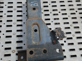 крепление бампера Mercedes-Benz Actros 2 поколение (MP2) 2007, розовый, грузовик, A9303100809