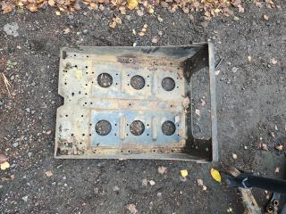 полка аккумулятора MAN F2000 2000, 81418605138