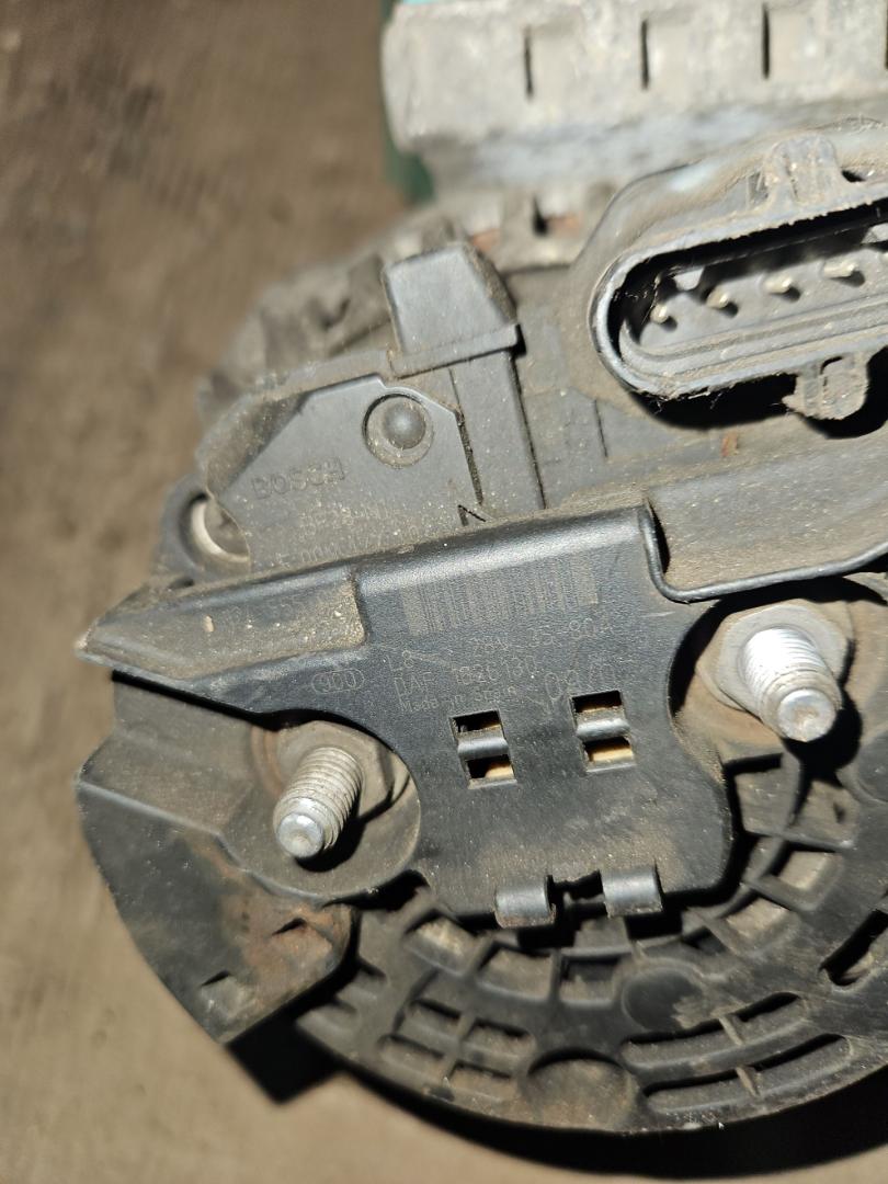 генератор DAF XF 105 1 поколение 2010, 1626130, 0124555117, 0986049320, 1927311, MG799, 1986A00930, 8EL012584321, 8EL738211781 - фото №1