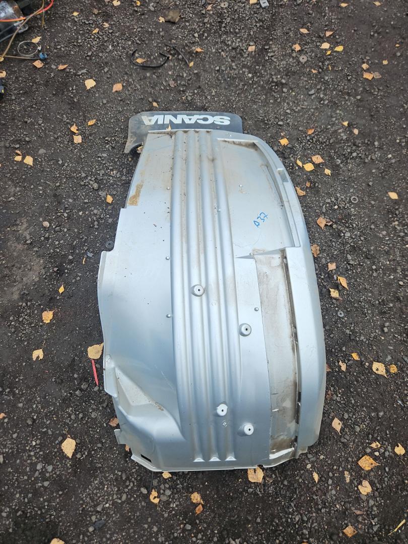 защита арок задняя левая (подкрылок) Scania R 3 поколение 2006, 11.7 л., HPi, DC 12.14, дизель, МКПП, серый, правый руль, 1485486 - фото №1