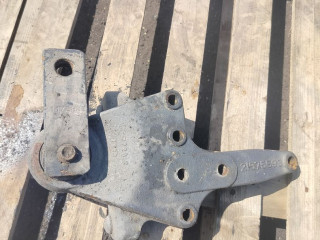 кронштейн рессоры задней Volvo FH 3 поколение 2016, АКПП, белый, правый руль, 21575593