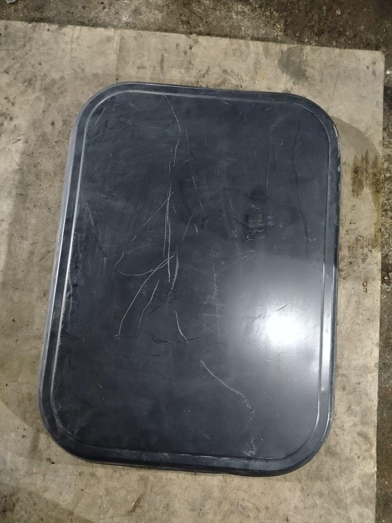 люк Mercedes-Benz Actros 2 поколение (MP2) 2007, A9418300042, A9418300042 - фото №1