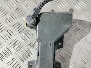 замок капота Volvo FH 3 поколение 2014, 12.8 л., D13C500, дизель, АКПП, белый, правый руль, 82208559