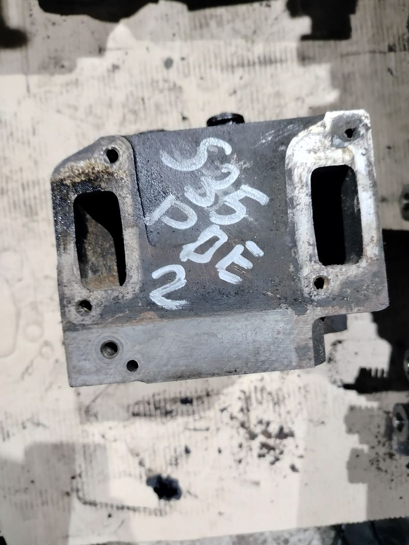 головка блока цилиндров Scania R 3 поколение 2007, 1450057, 1448282, 2128881, 1912792, 1846125, 1743124, 1421746, 1420001, 1412089, 1395661, 1371159 - фото №1