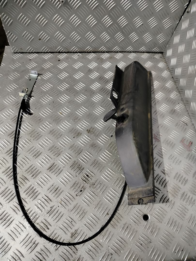 трос замка инструментального ящика правый DAF XF 106 1 поколение 2019, MX-13, АКПП, белый, правый руль, 2001100, 1786750 - фото №1