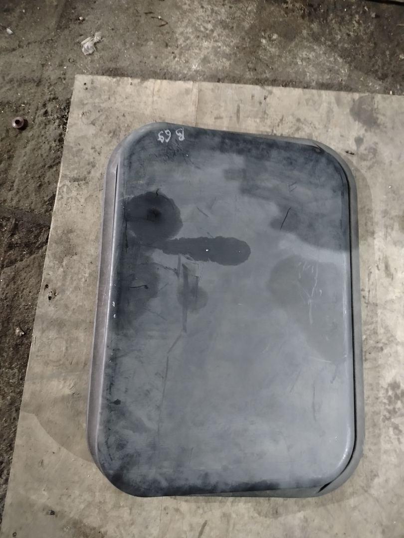 люк Mercedes-Benz Actros 1 поколение (MP1) (1996 - 2003) - фото №1