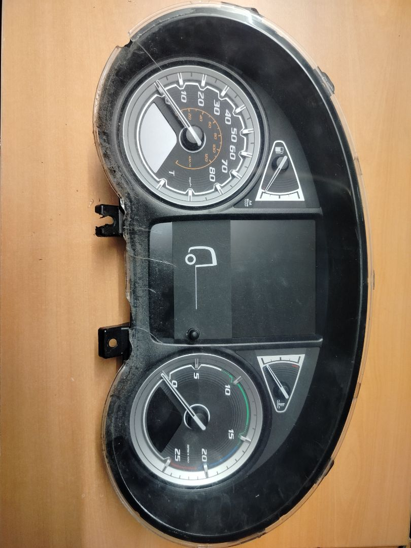 щиток приборов (приборная панель) DAF XF 106 1 поколение 2017, MX-13, белый, правый руль, 2178610, 2134720, 2262597, 1958085 - фото №1