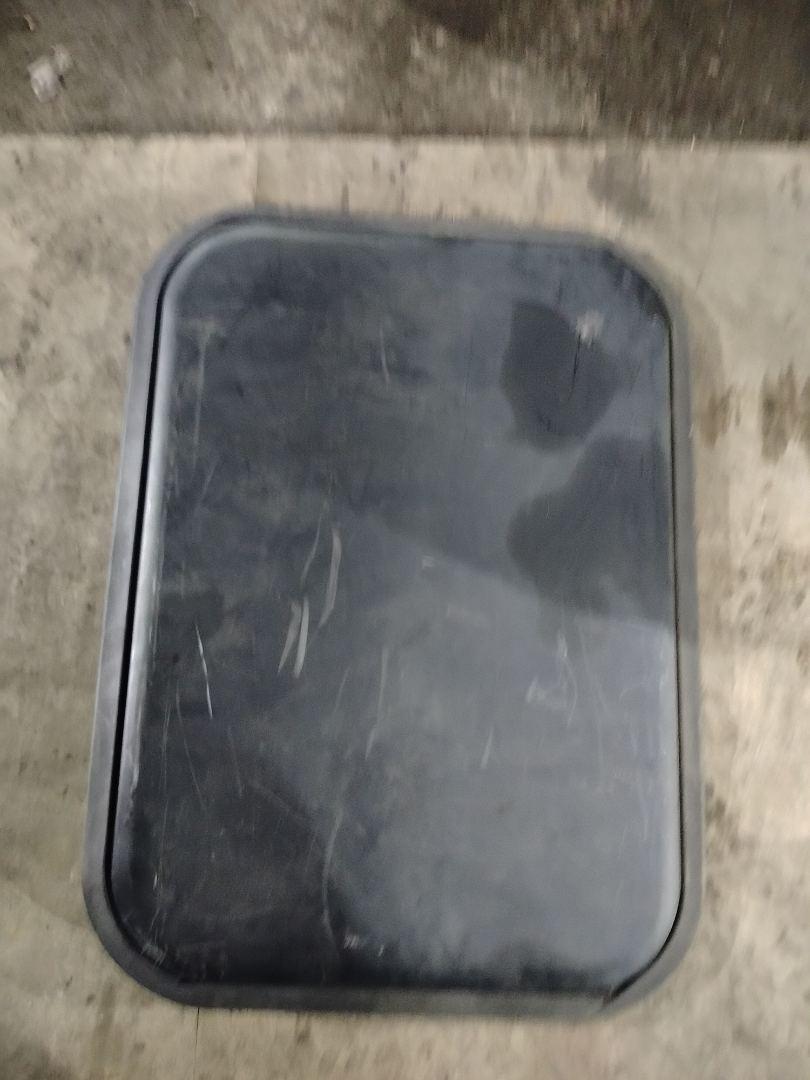 люк Mercedes-Benz Actros 4 поколение (MP4) (2011 - 2026), A9608300442, A9438300142, A9608300142, A9607840056, A9607801909 - фото №1