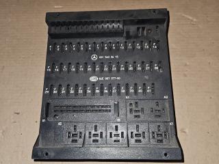 блок предохранителей Mercedes-Benz Actros 2 поколение (MP2) 2007, A0015430615, 8JE00737700