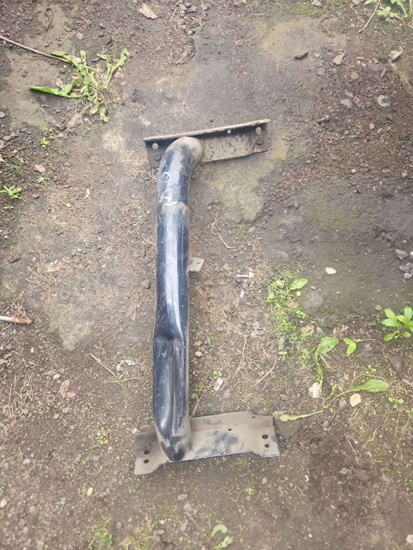 подножка MAN TGS 1 поколение 2017, 12.4 л., D 2676 LF 51, дизель, АКПП, белый, правый руль, 81615405076, 81615405032 - фото №1