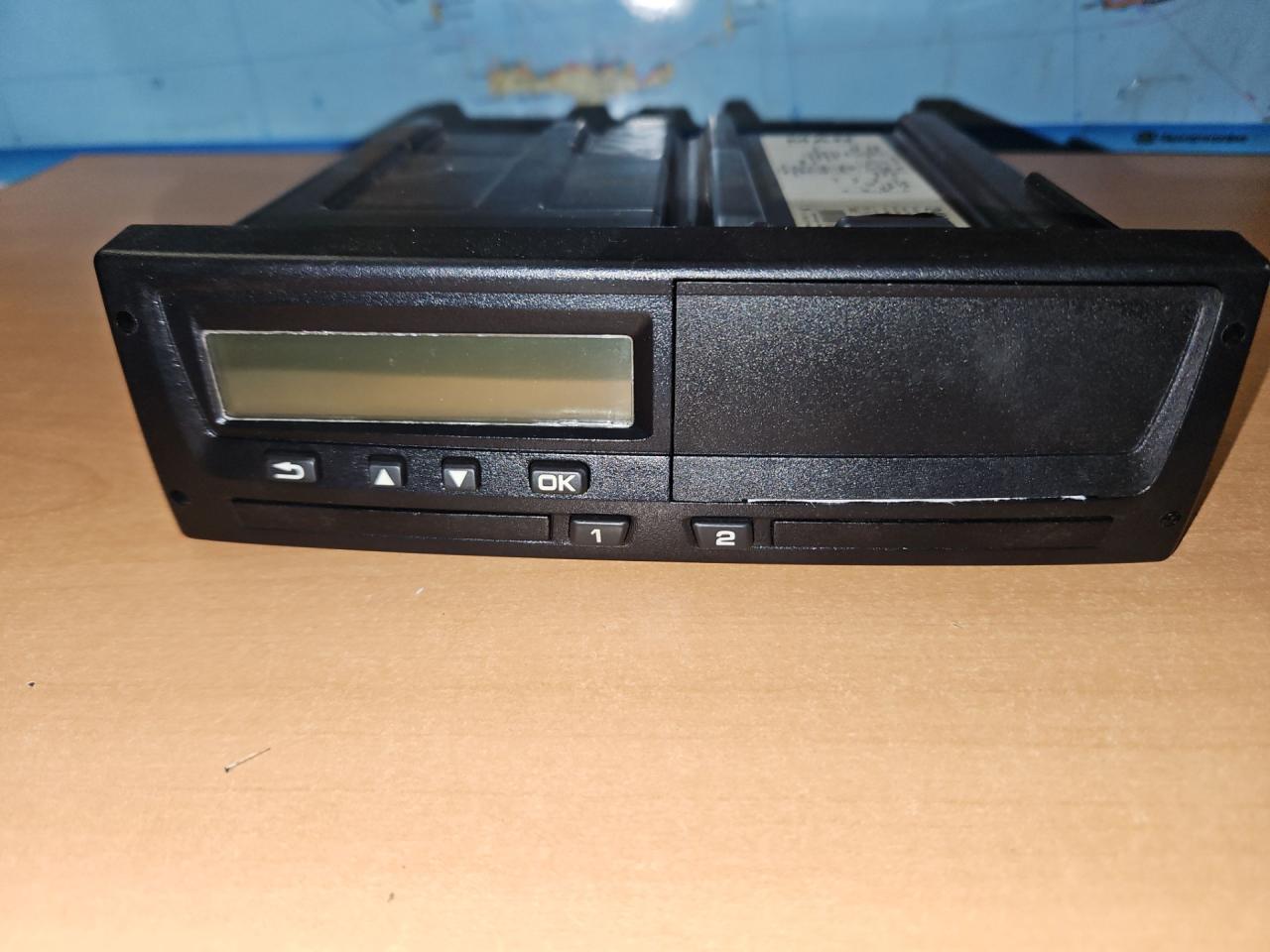 тахограф MAN TGX 1 поколение 2018, 12.4 л., D 2676 LF 51, дизель, АКПП, белый, правый руль, SE5000, REV.7.6, 81271016599, 81271016626 - фото №1