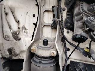 кронштейн торсиона кабины Scania R 4 поколение 2018, 12.7 л., DC 13.148, дизель, АКПП, белый, правый руль, 2958526, 2323742