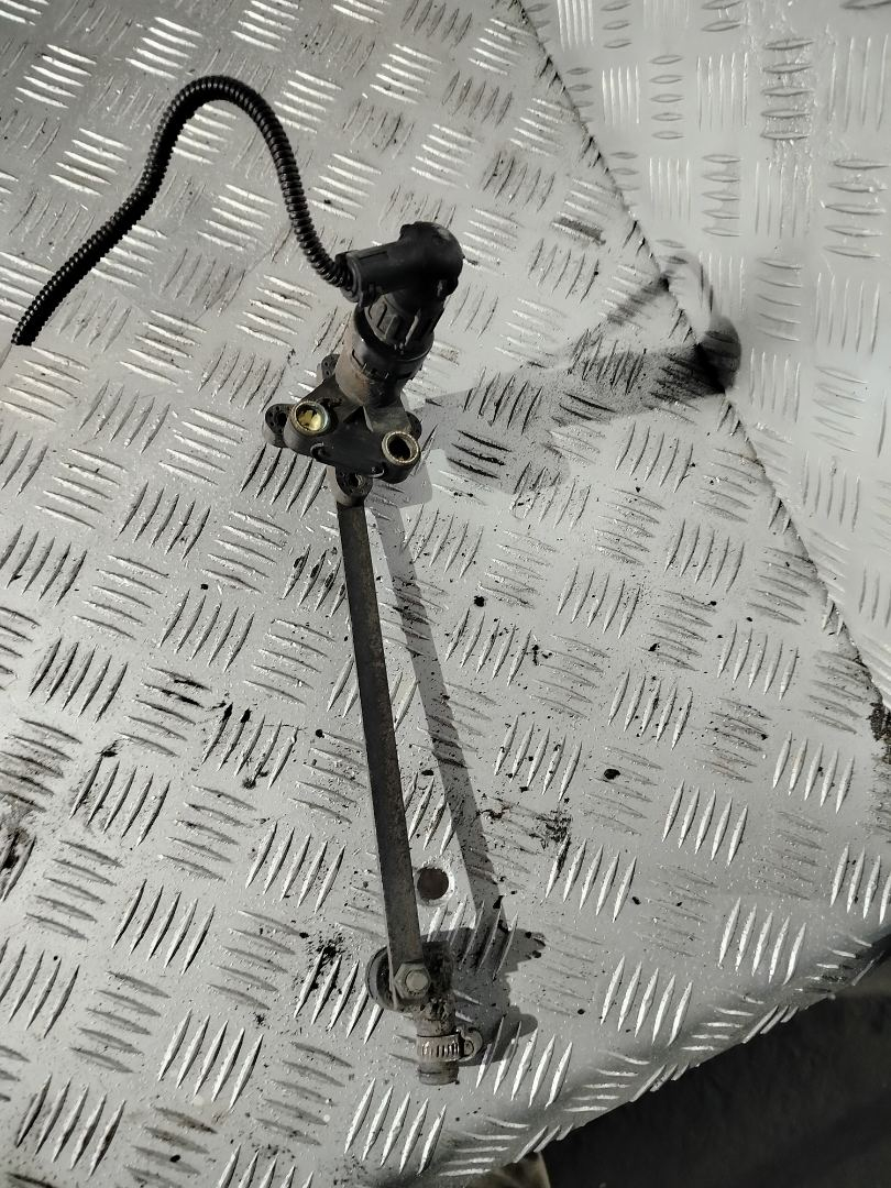 кран уровня подвески MAN TGX 1 поколение 2018, 12.4 л., D 2676 LF 51, дизель, АКПП, белый, правый руль, 81259370040 - фото №1