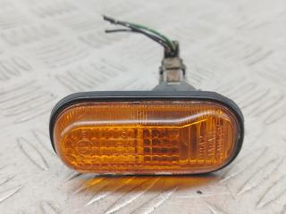 повторитель поворота на крыле Honda Logo 1 поколение [2-й рестайлинг] 2001, 1.3 л., D13B7, бензин, МКПП, синий, хетчбэк 3 дв., передний привод, 6R01388