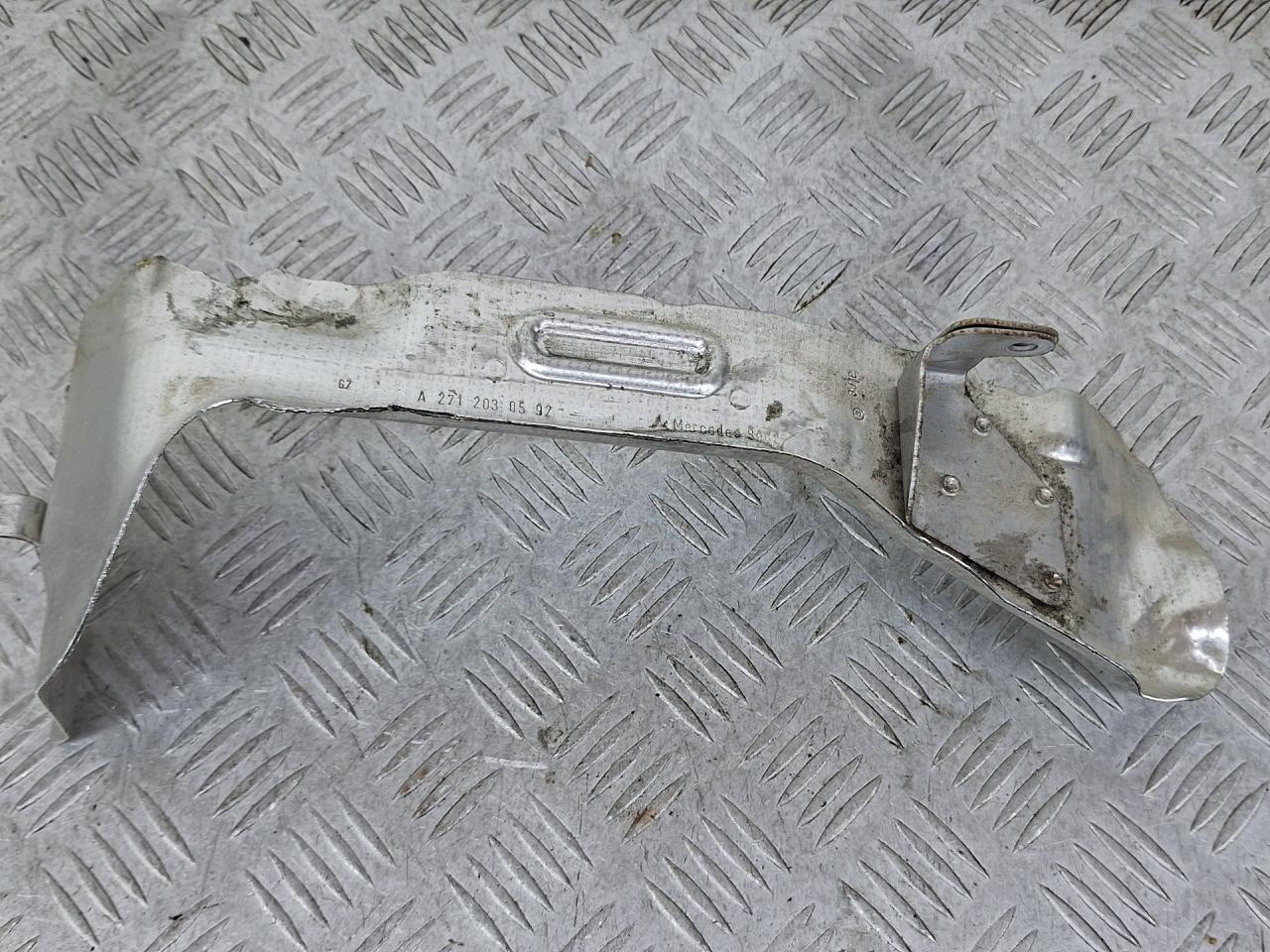 тепловой экран моторного отсека Mercedes-Benz C-Класс W204/S204 2007, 1.8 л., M 271.950, бензин, АКПП, серебро, седан, задний привод, A2712030592 - фото №1
