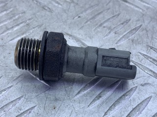 датчик давления масла Peugeot 407 1 поколение 2006, 2.0 л., HDi, RHR (DW10BTED4), дизель, 6МКПП, черный, передний привод