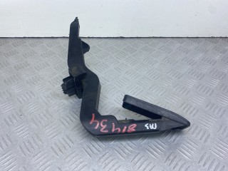 педаль Volkswagen Passat B5 1999, 2.3 л., AGZ, бензин, МКПП, универсал, 8D1721506