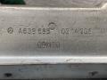 кронштейн (крепление) Mercedes-Benz Vito W639 2006, 3.2 л., M 112.951, бензин, АКПП, черный, задний привод, A6396950314 - фото №6