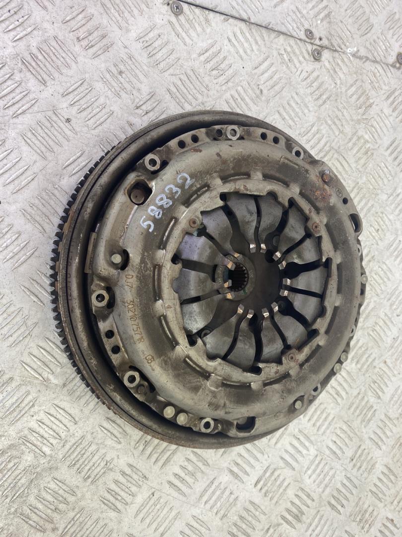 маховик Nissan NV200 1 поколение (2009 - 2026), 1.5 л., K9K 646, дизель, 123108271R, TD72570286NV - фото №1
