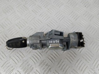 замок зажигания Ford Focus 3 поколение 2013, 1.6 л., дизель, МКПП, черный, хетчбэк 5 дв., передний привод, правый руль, AA6T11572AA, 3M513F880AE