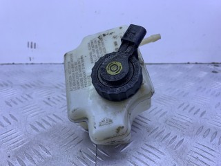 бачок тормозной жидкости Volkswagen Golf 5 поколение 2005, 1.6 л., BSE, бензин, 5МКПП, черный, хетчбэк 3 дв., передний привод, 1K1611301C