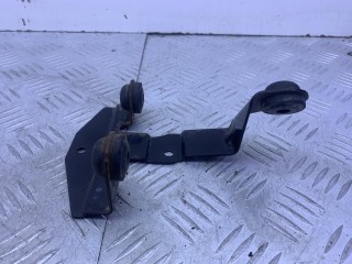 Кронштейн блока ABS Mazda 5 1 поколение [рестайлинг] CR (2007 - 2010), 2.0 л., бензин, МКПП, серый, минивэн, передний привод