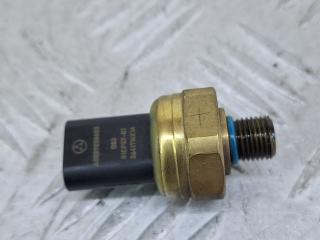 датчик давления масла Mercedes-Benz E-Класс W213/S213/C238/A238 (2016 - 2020), 2.0 л., OM 654.920, дизель, АКПП, серый, седан, задний привод, A0009050603