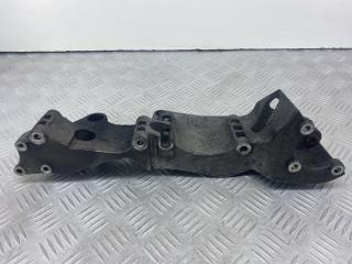 кронштейн генератора Volkswagen Sharan 1 поколение [2-й рестайлинг] 2005, 1.9 л., AUY, дизель, АКПП, серый, минивэн, передний привод, R045903143C