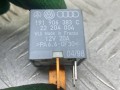 реле (прочие) Skoda Octavia 1 поколение (A4) [рестайлинг] 1U 2000, 1.6 л., AKL, бензин, МКПП, хетчбэк 5 дв., 191906383C, 22204004 - фото №6