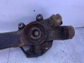кулак поворотный правый Audi A4 B5 1997, 1.6 л., AHL, бензин, МКПП, универсал, 8D0407258 - фото №6