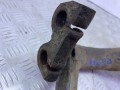 кулак поворотный правый Audi A4 B5 1997, 1.6 л., AHL, бензин, МКПП, универсал, 8D0407258 - фото №7
