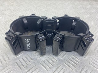 подстаканник Hyundai Santa Fe 2 поколение (CM) 2007, 2.2 л., D4EB, дизель, АКПП, серый, внедорожник 5 дв., полный привод, 846812B000